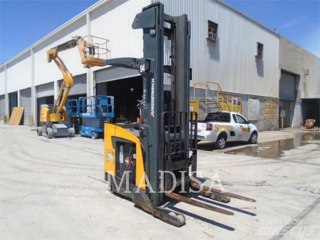CAT LIFT TRUCKS ETR345A Diger