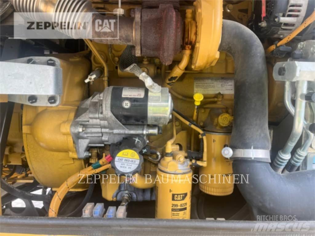 CAT M315D Lastik tekerli ekskavatörler