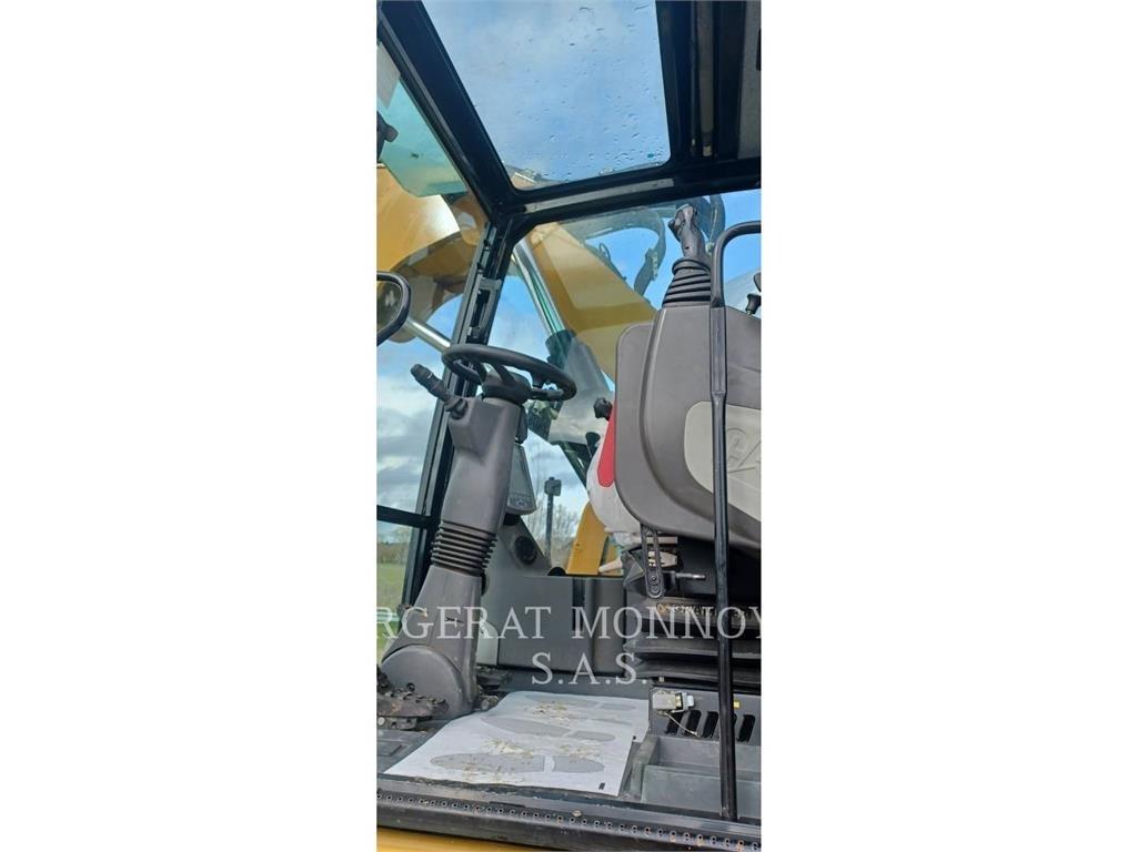 CAT M315F IVC Lastik tekerli ekskavatörler