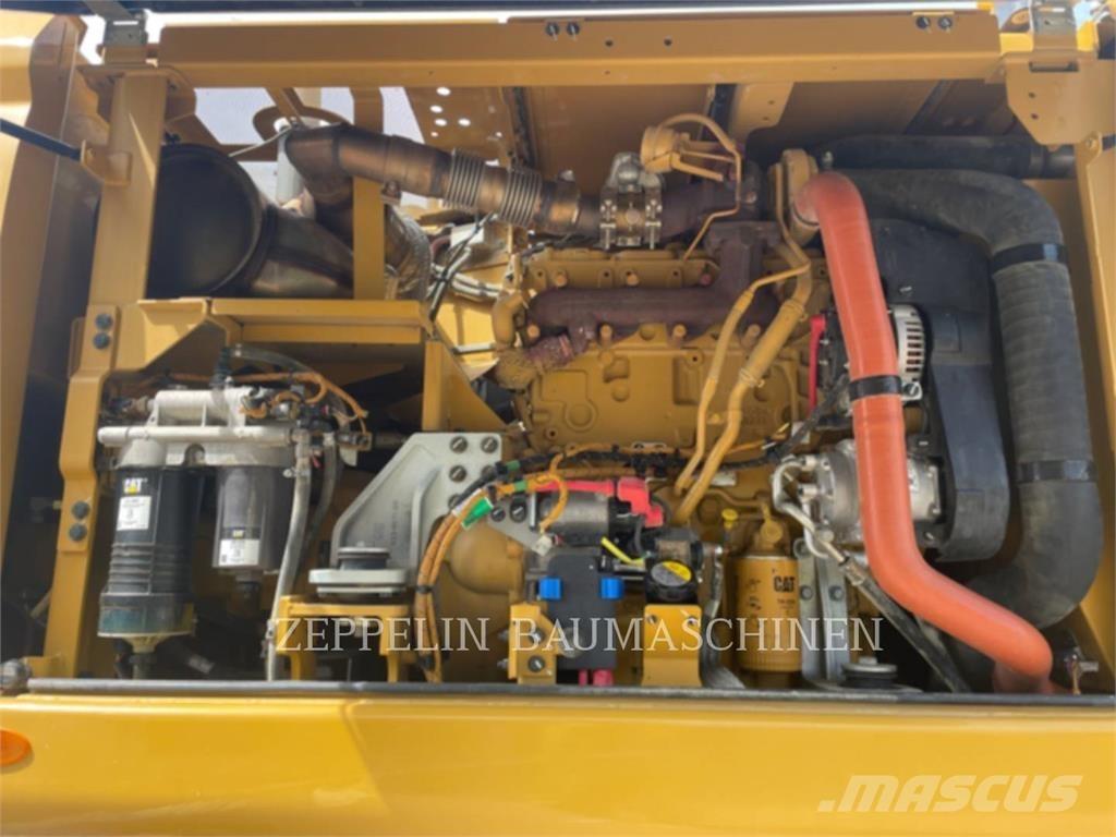 CAT M316-07A Lastik tekerli ekskavatörler