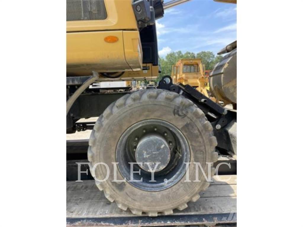 CAT M316F Lastik tekerli ekskavatörler