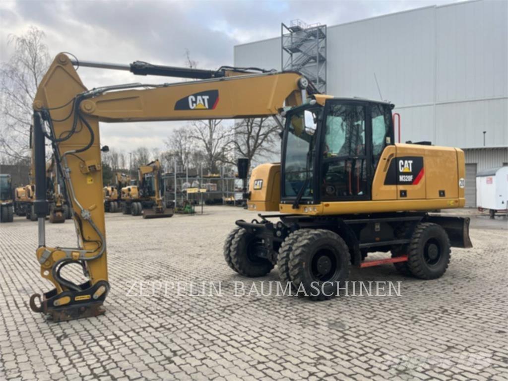 CAT M320F Lastik tekerli ekskavatörler