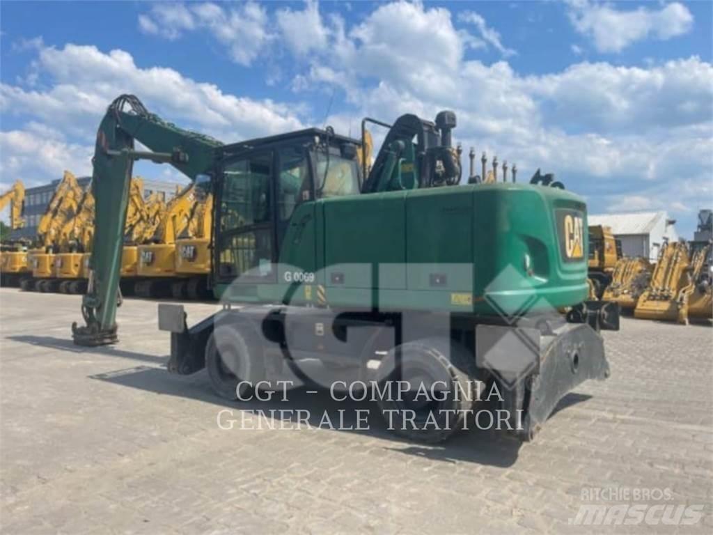 CAT MH3022 Lastik tekerli ekskavatörler