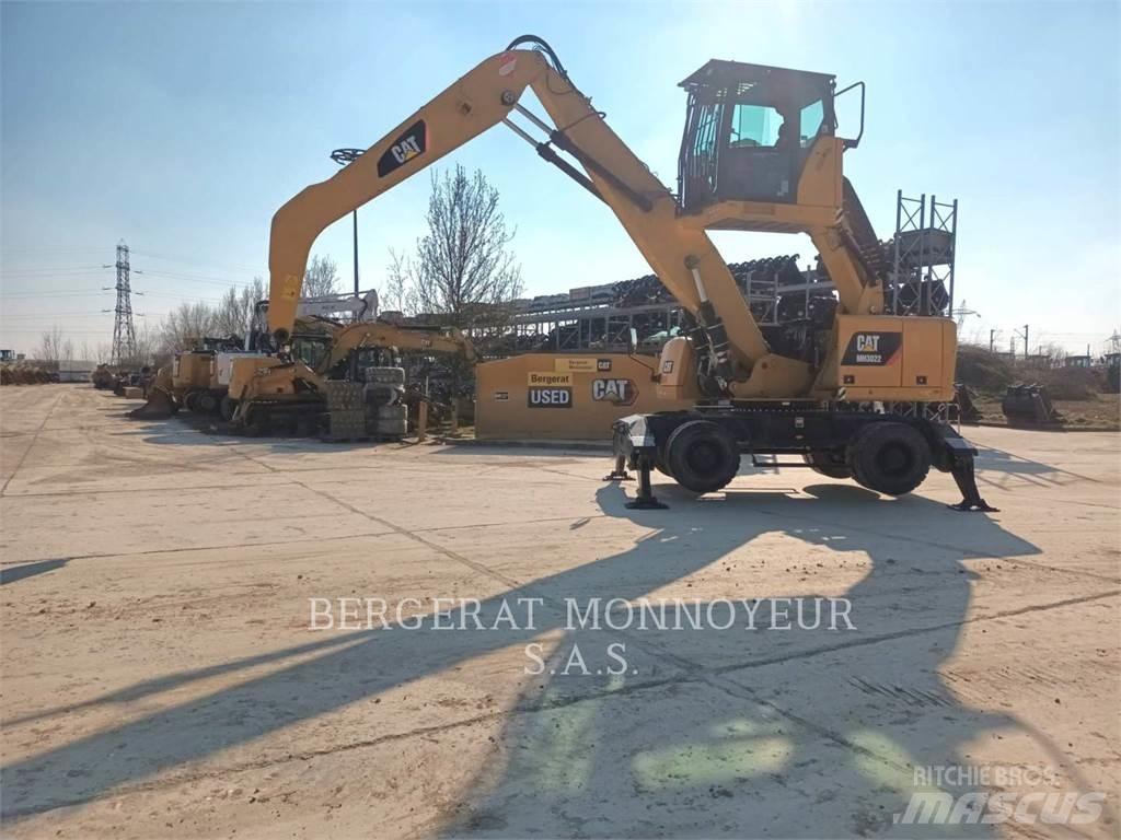 CAT MH3022 Lastik tekerli ekskavatörler
