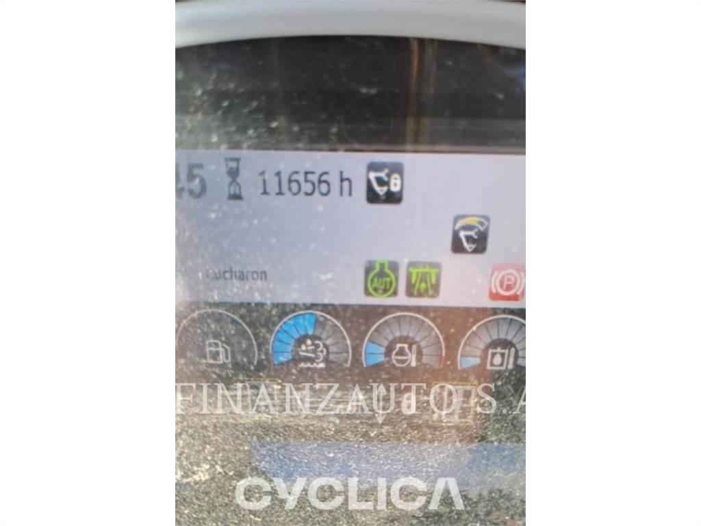 CAT MH3022 Lastik tekerli ekskavatörler