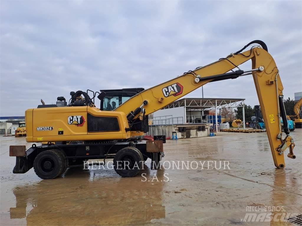 CAT MH3024 Lastik tekerli ekskavatörler
