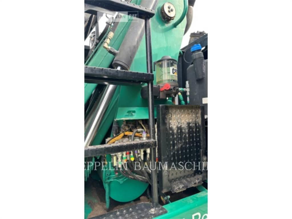 CAT MH3024-06C Yıkım ekskavatörleri