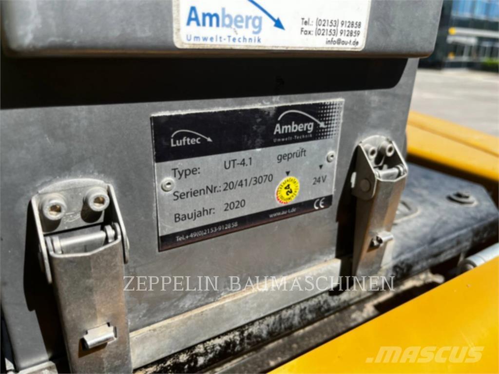 CAT MH3024-06C Yıkım ekskavatörleri