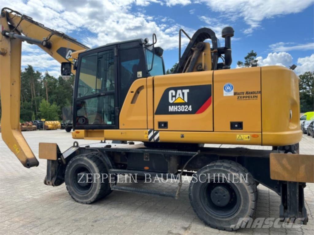 CAT MH3024-06C Yıkım ekskavatörleri