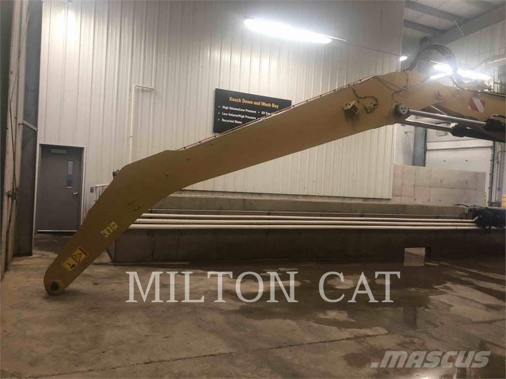 CAT MH3026 Lastik tekerli ekskavatörler