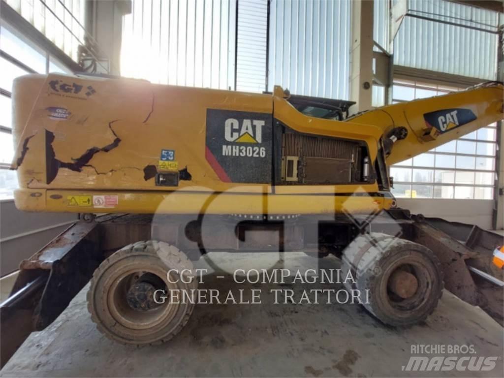 CAT MH3026 Lastik tekerli ekskavatörler