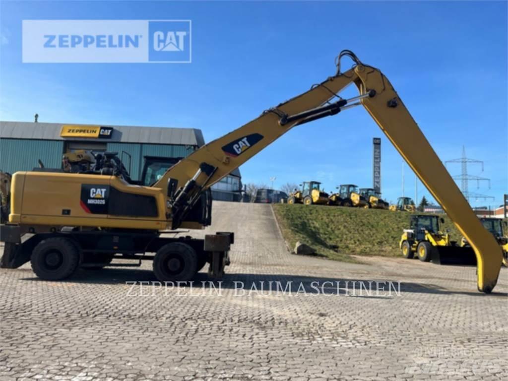 CAT MH3026-06C Yıkım ekskavatörleri