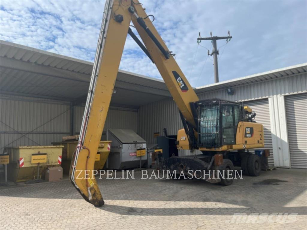 CAT MH3026-06C Yıkım ekskavatörleri