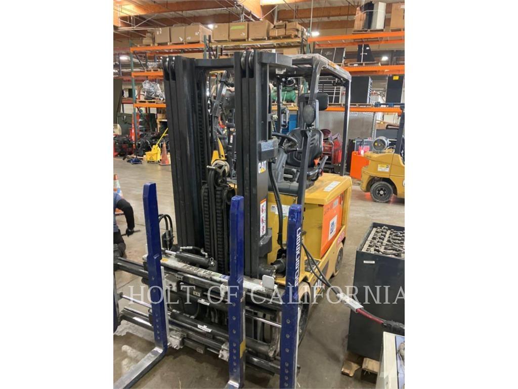 CAT MITSUBISHI EC30N2 Elektrikli forkliftler