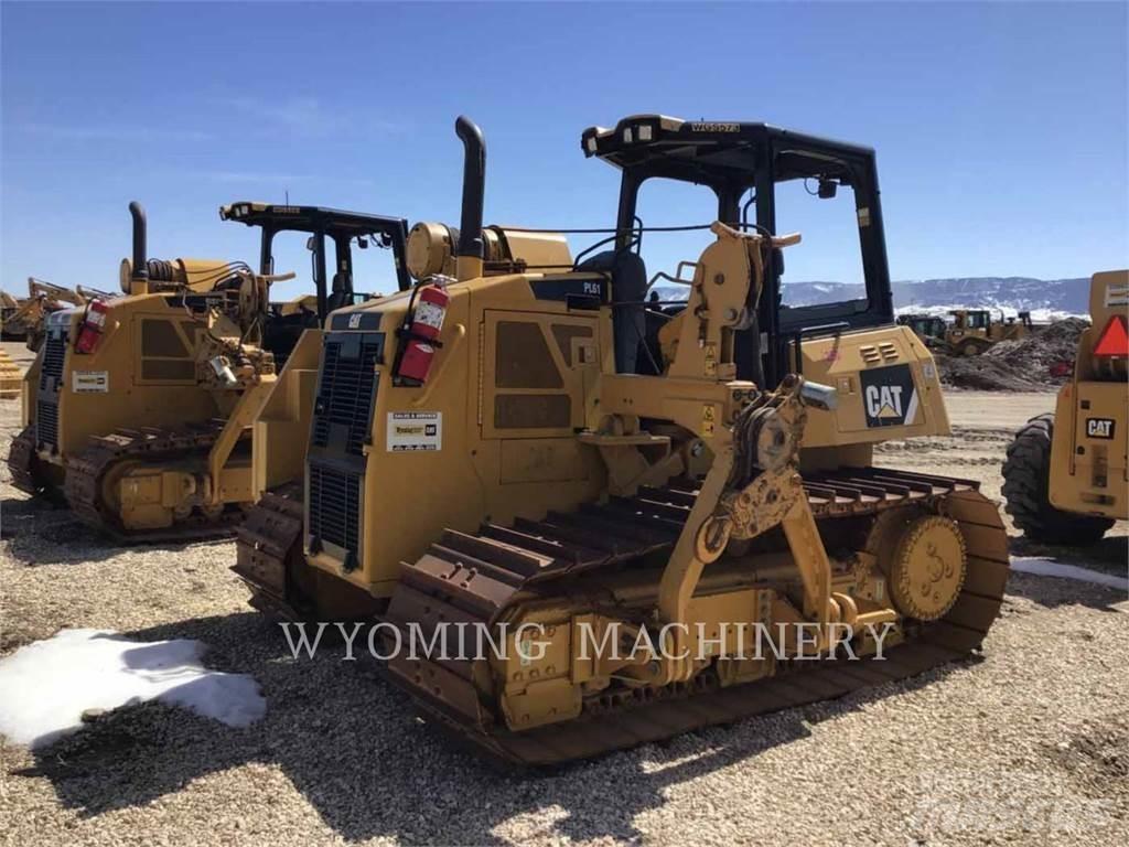 CAT PL61 Boru döşeme dozerleri