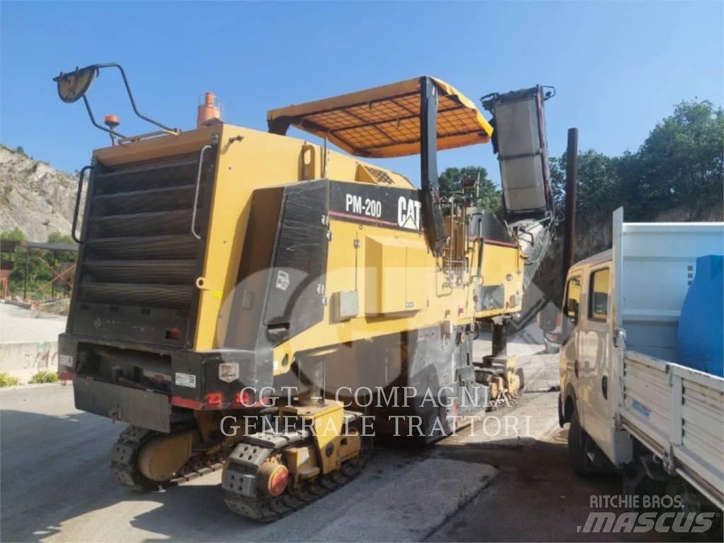 CAT PM200 Asfalt kaziyicilar