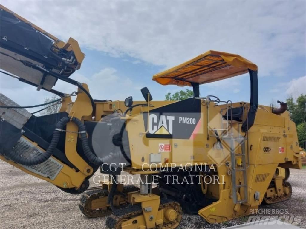 CAT PM200 Asfalt kaziyicilar