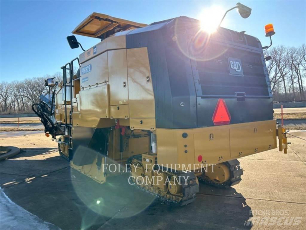 CAT PM822 Asfalt sericiler