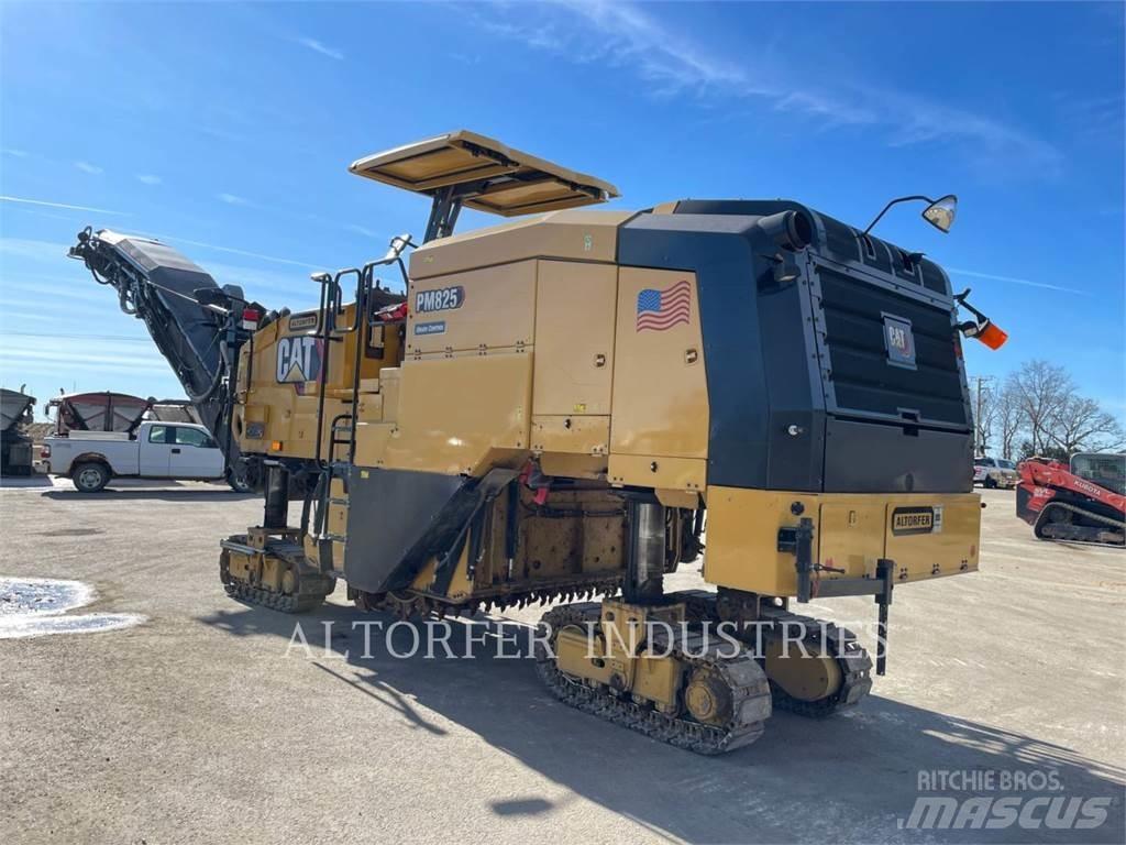 CAT PM825 Asfalt kaziyicilar