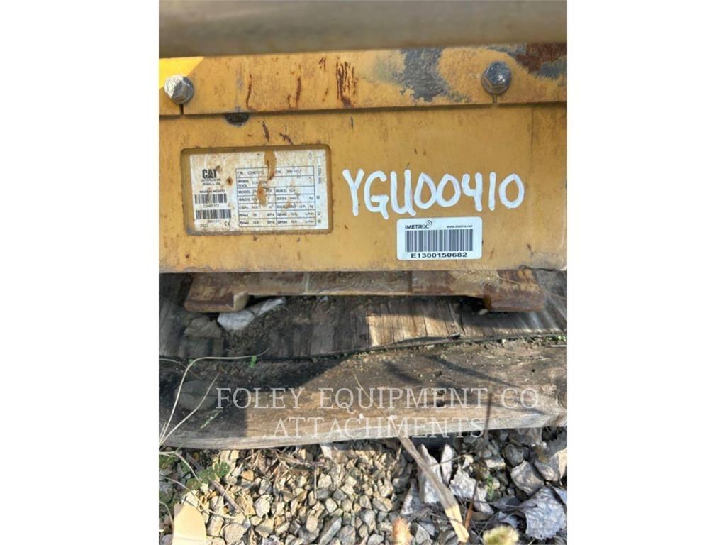 CAT QCHEXTBPW Paletli ekskavatörler