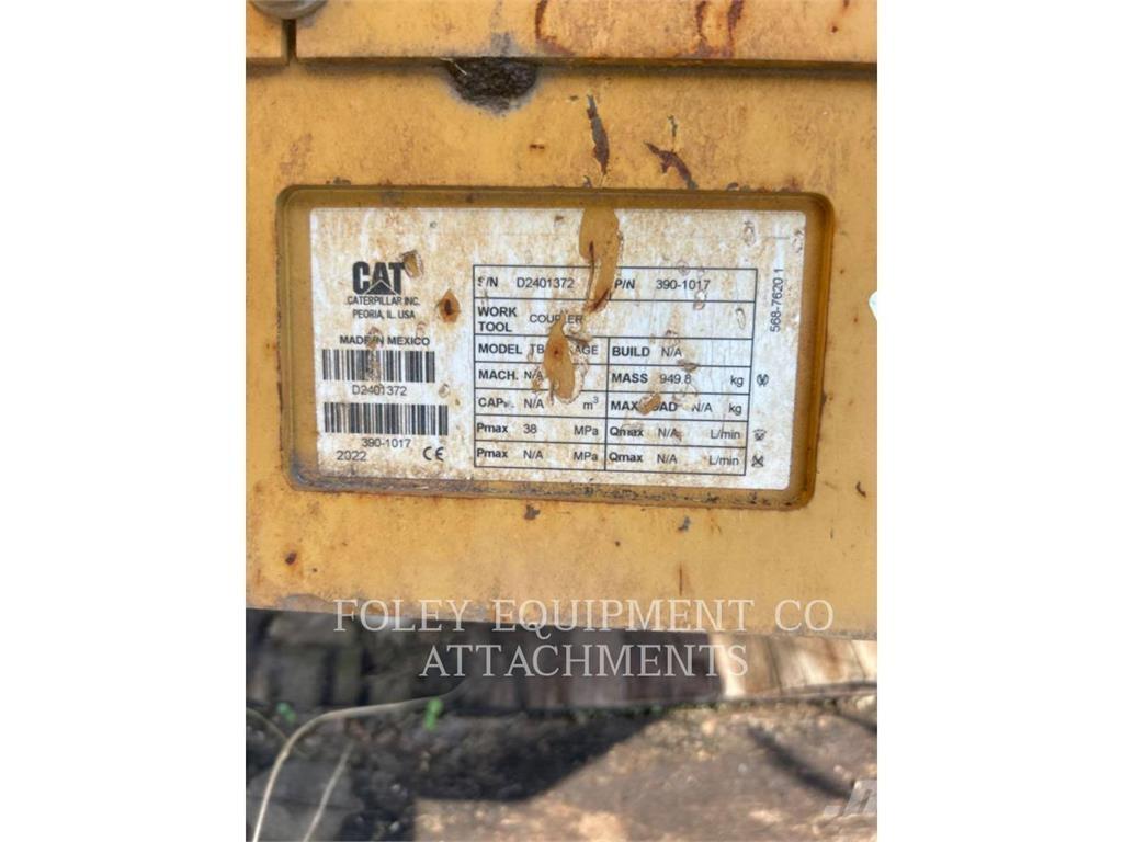 CAT QCHEXTBPW Paletli ekskavatörler