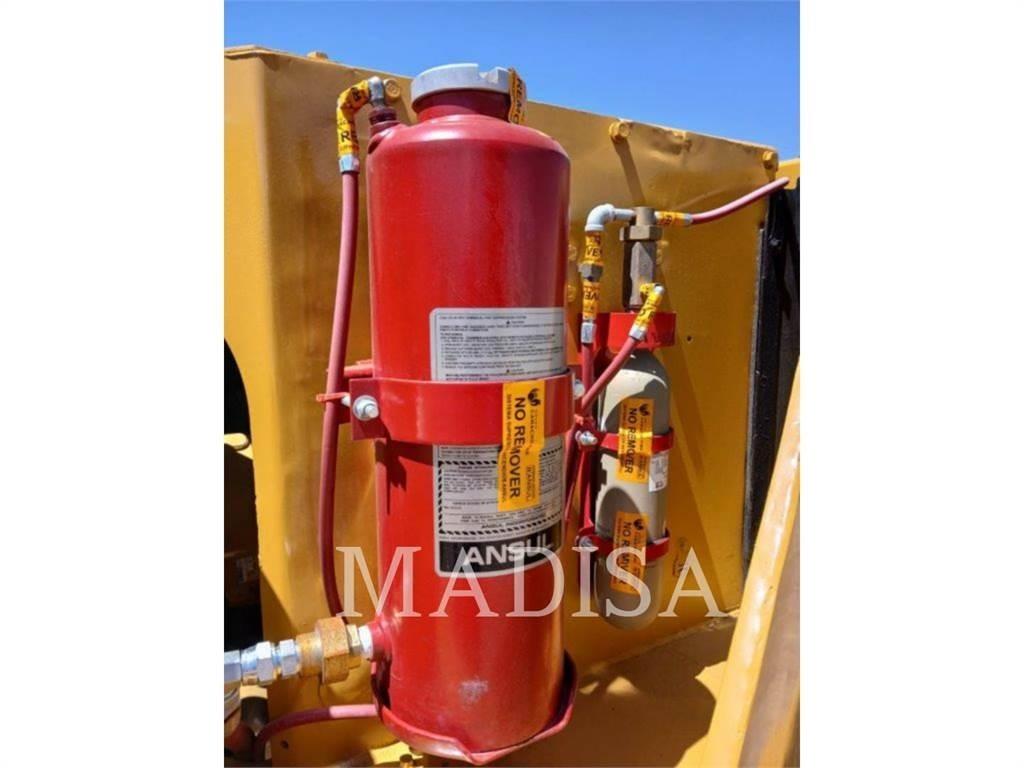 CAT R1700G Yer Altı Yükleyicileri