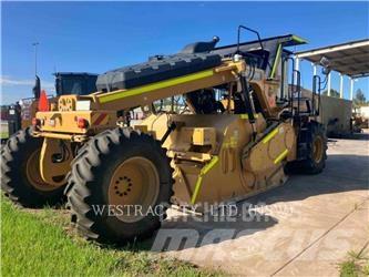 CAT RM400 Asfalt geri dönüsüm makinalari
