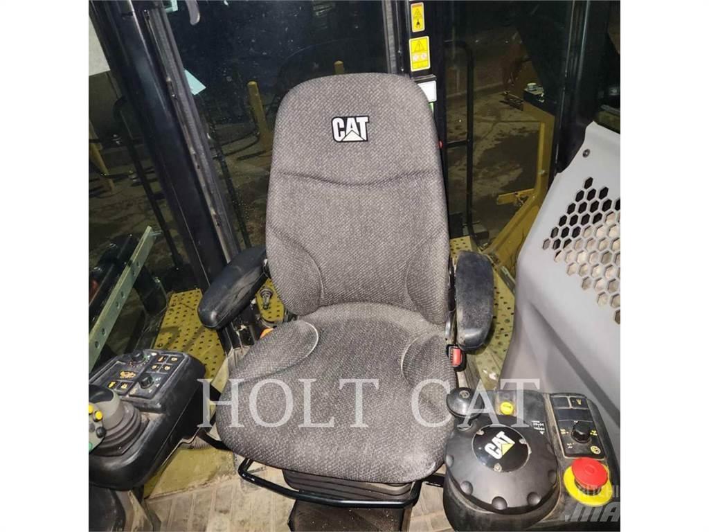 CAT RM400 Asfalt geri dönüsüm makinalari
