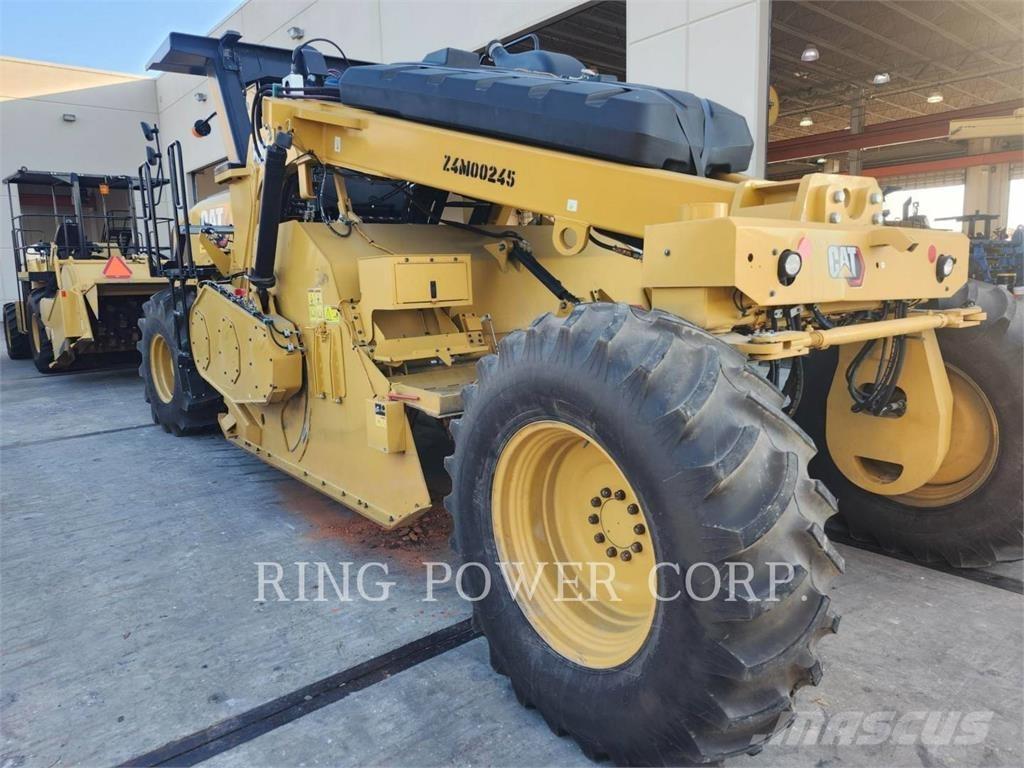 CAT RM400 Asfalt geri dönüsüm makinalari