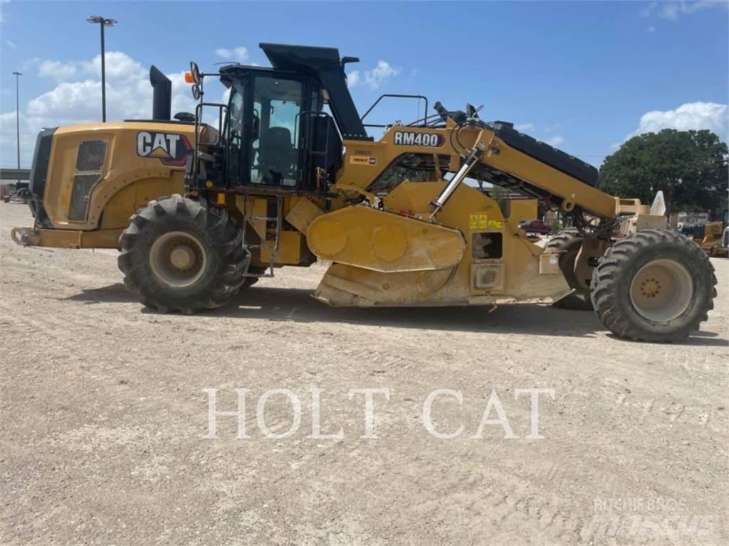CAT RM400 CAB Tekerlekli yükleyiciler