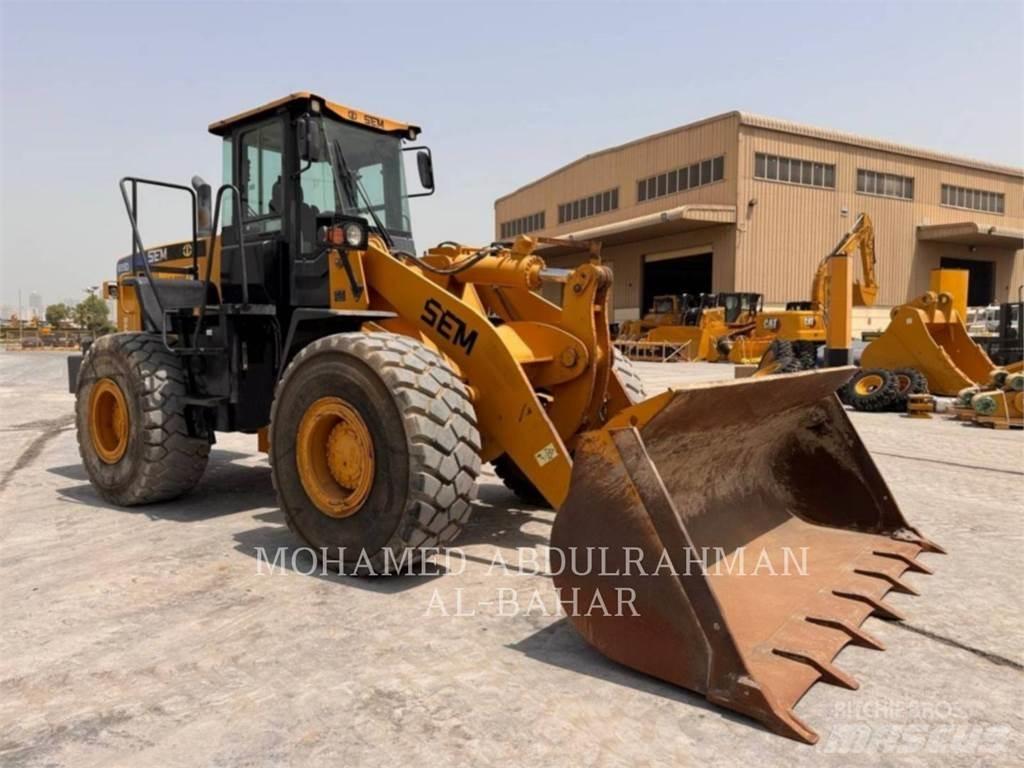 CAT SEM655D Tekerlekli yükleyiciler