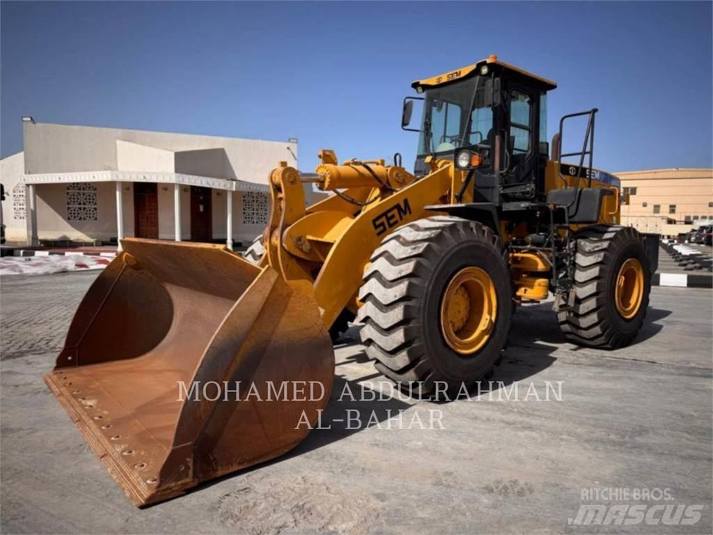 CAT SEM660D Tekerlekli yükleyiciler