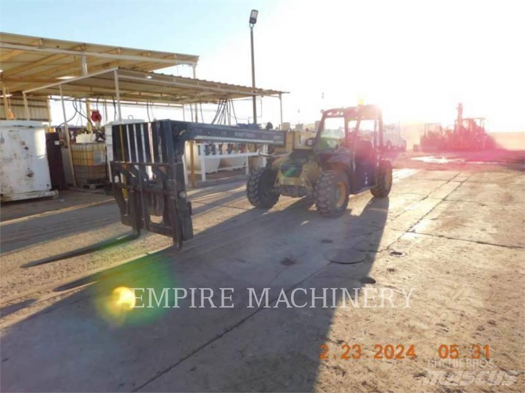 CAT TH255C Teleskopik yükleyiciler