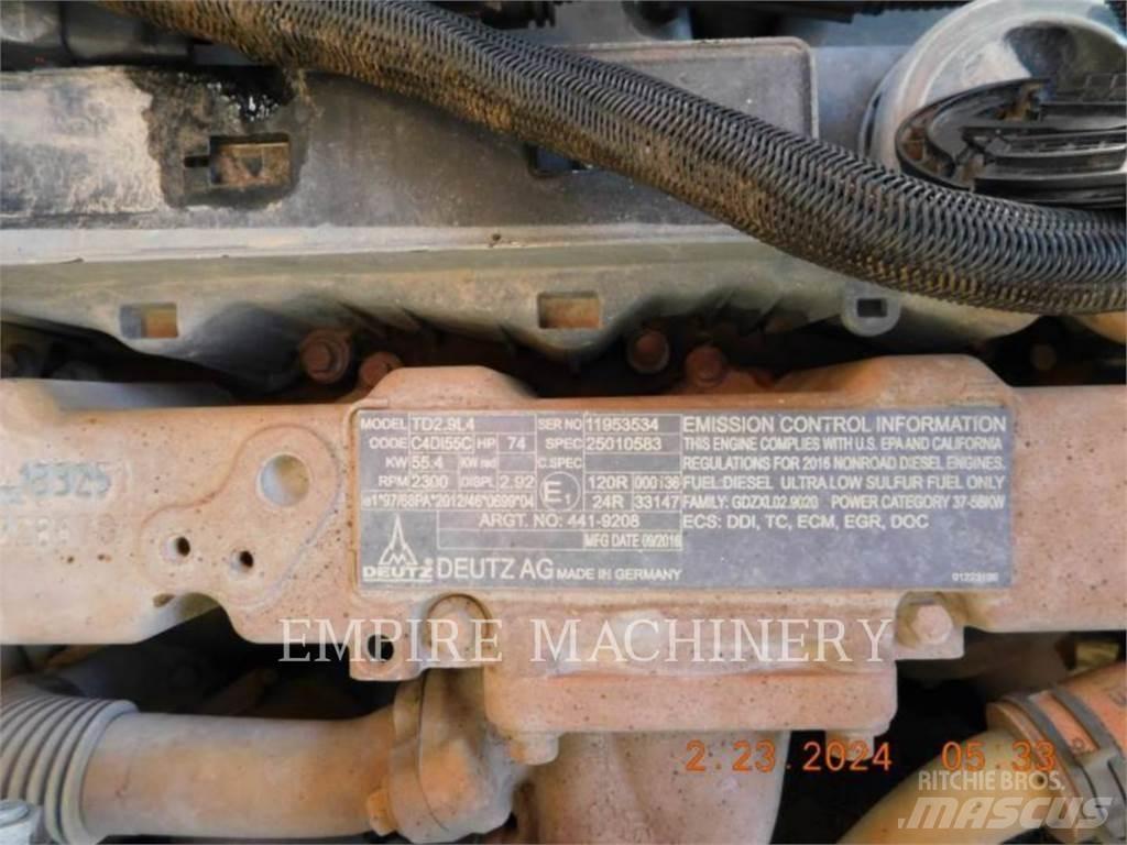 CAT TH255C Teleskopik yükleyiciler