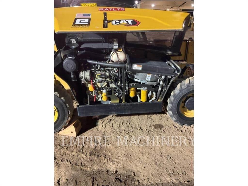 CAT TH255C Teleskopik yükleyiciler
