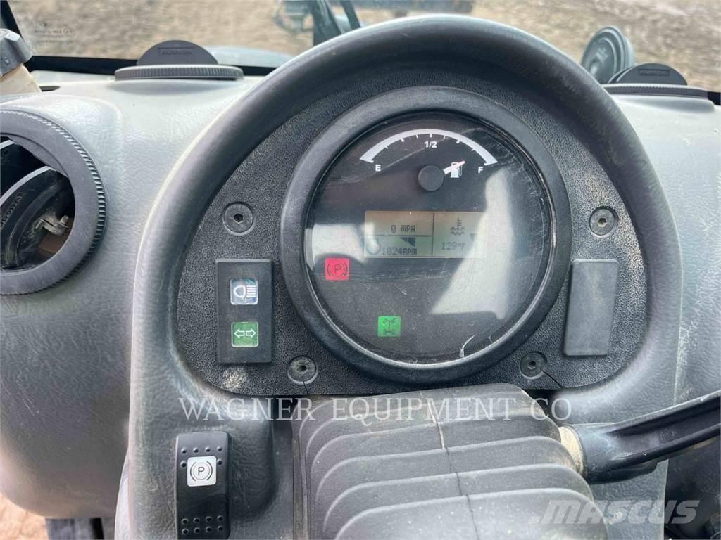 CAT TH255C Teleskopik yükleyiciler