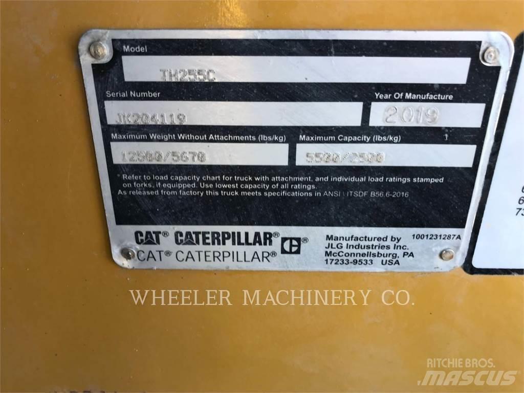 CAT TH255C CB Teleskopik yükleyiciler