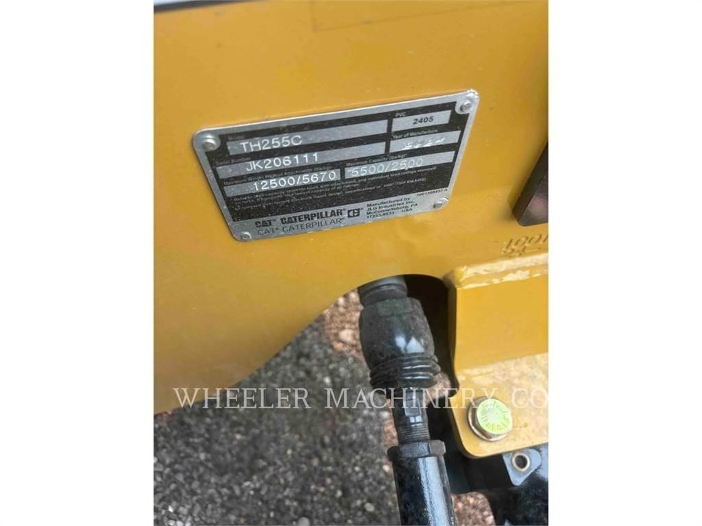 CAT TH255C CB Teleskopik yükleyiciler