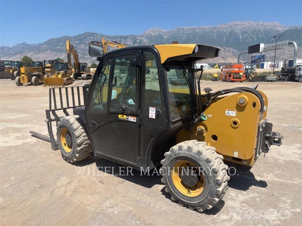 CAT TH255C CB Teleskopik yükleyiciler