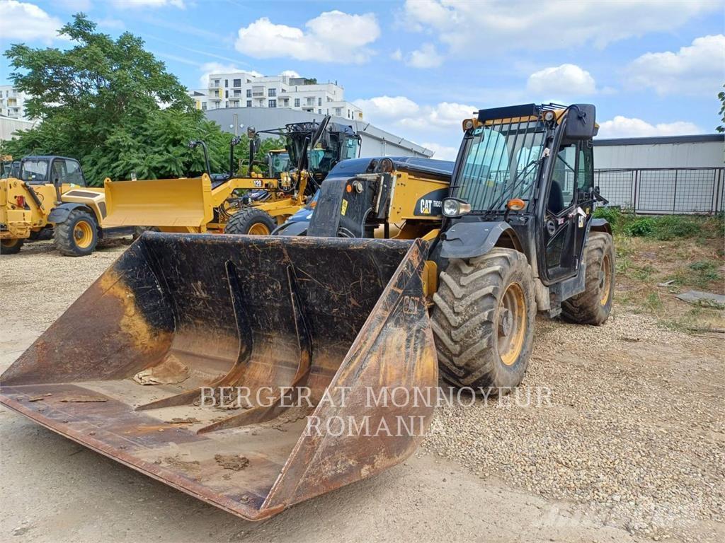 CAT TH3510D Teleskopik yükleyiciler