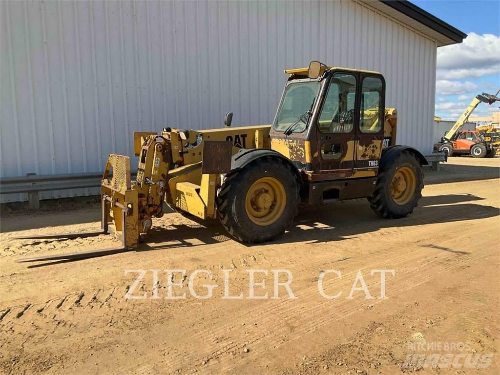 CAT TH63 Teleskopik yükleyiciler