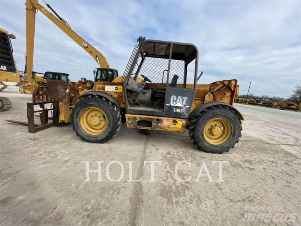 CAT TH63 Teleskopik yükleyiciler