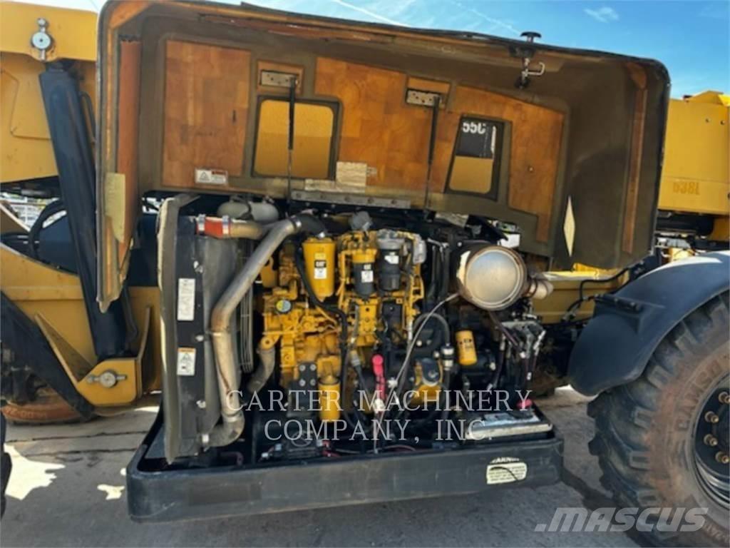CAT TL 1055 C Teleskopik yükleyiciler