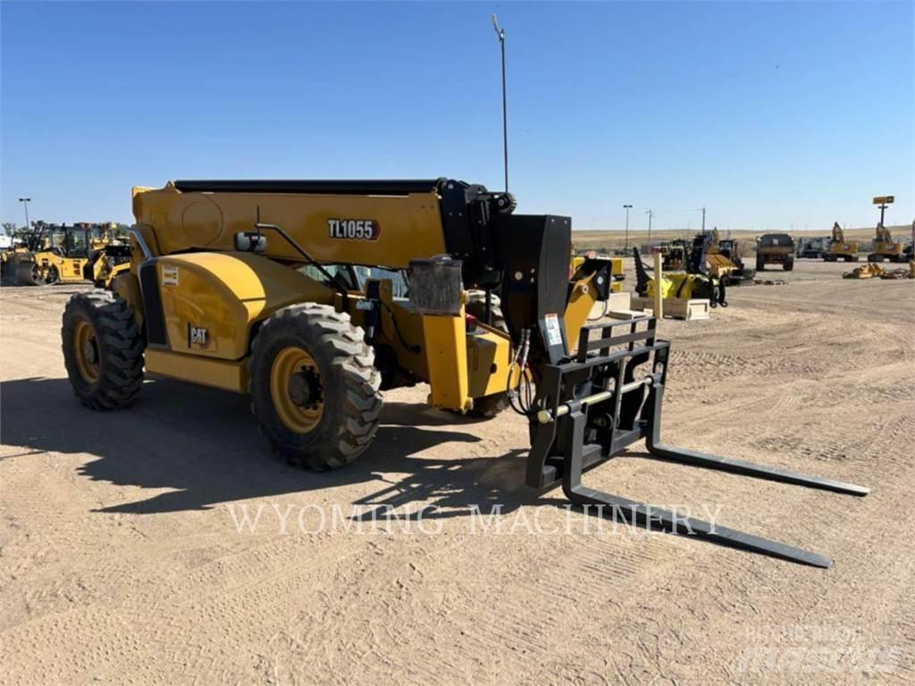 CAT TL1055 Teleskopik yükleyiciler