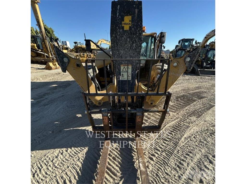 CAT TL1055D Teleskopik yükleyiciler