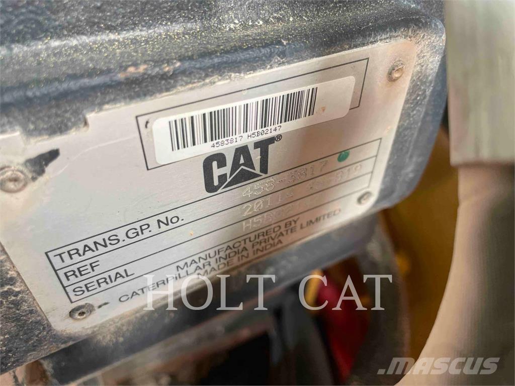CAT TL1055D Teleskopik yükleyiciler