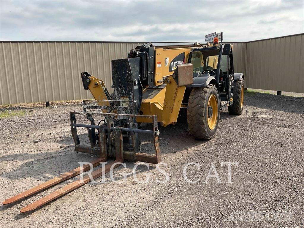 CAT TL1055D Teleskopik yükleyiciler
