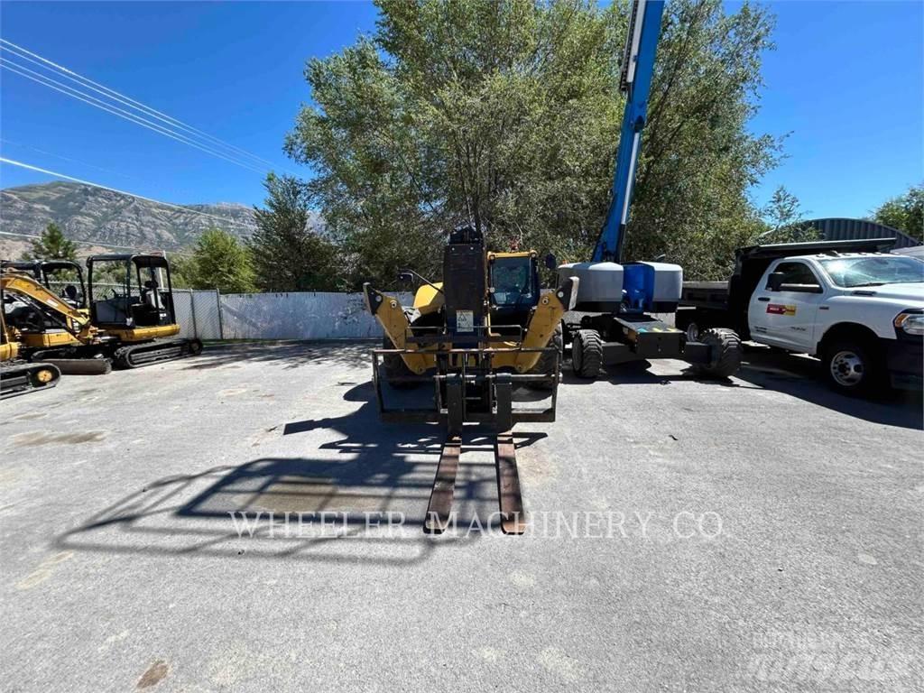 CAT TL1055D CB Teleskopik yükleyiciler