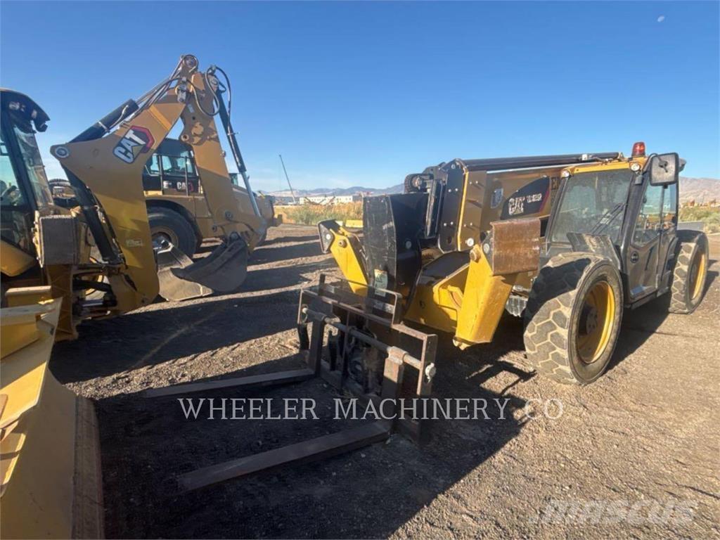 CAT TL1055D CB Teleskopik yükleyiciler