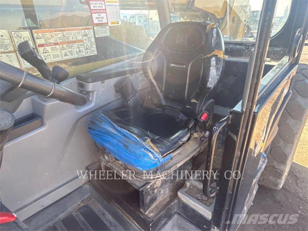 CAT TL1055D OR Teleskopik yükleyiciler